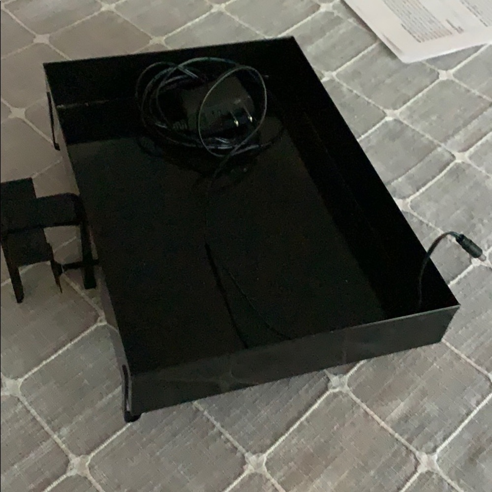 Dorm bed organizer